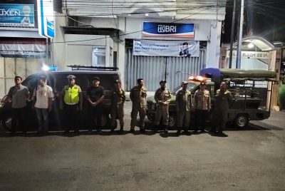 Di Bawah Sorot Rotator, Team Lengkap Patroli Jaga Semampir Aman