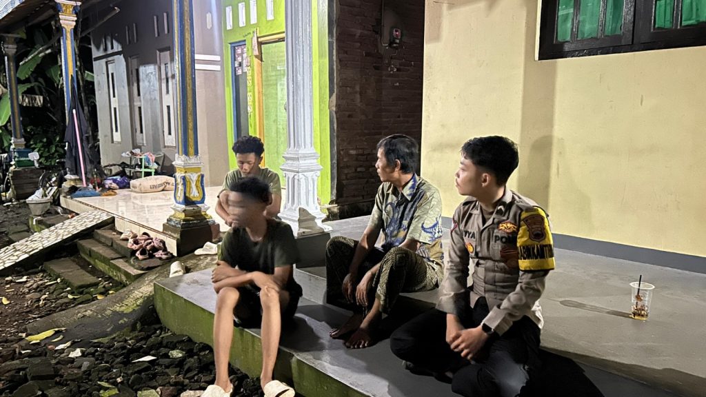 Aksi Pocong Jadi-jadian Resahkan Warga Rejosari Bojong, Polisi Lakukan Penyelidikan