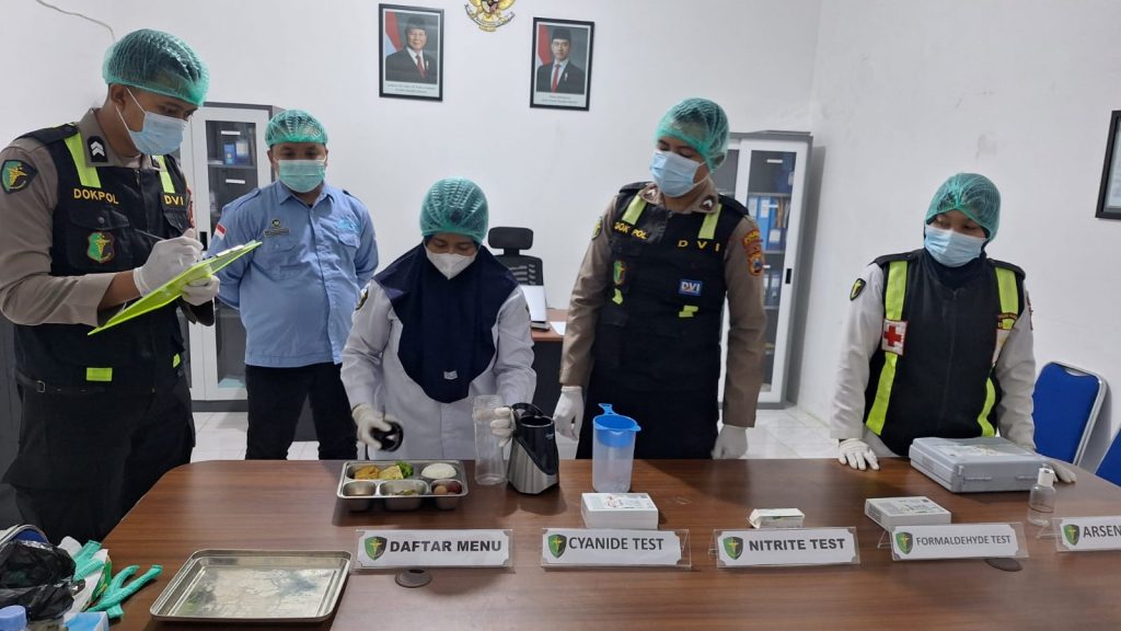 Polres Pasuruan Kota Pastikan Higienitas Program Makan Bergizi Gratis Melalui Pemeriksaan Sidokkes