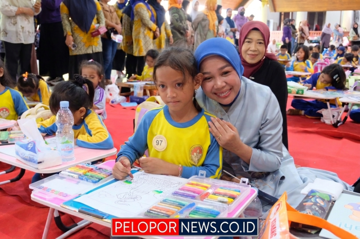 Pesona Wastra Sidoarjo⁰  Warnai Peringatan HUT Dekranas ke-46 Tahun 2026