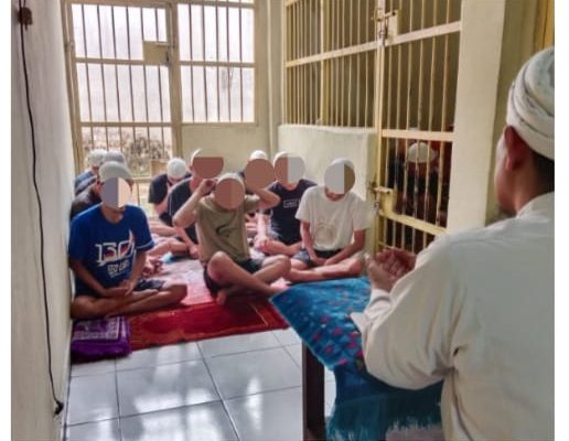 Puluhan Tahanan Polres Lubuk Linggau Teteskan Air Mata Saat Ikuti Binrohtal Momentum Mengetuk Pintu Tobat