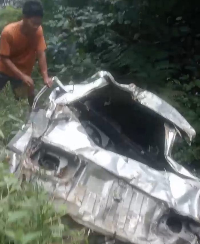 Mobil Terperosok ke Jurang di Lebakbarang, Tiga Korban Dilarikan ke RSUD Kajen