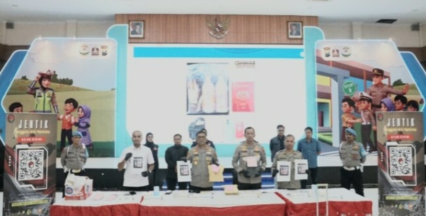 Polresta Sidoarjo Gagalkan Penyelundupan Narkotika Jaringan Internasional, Dua WN Malaysia Ditangkap di Bandara Juanda