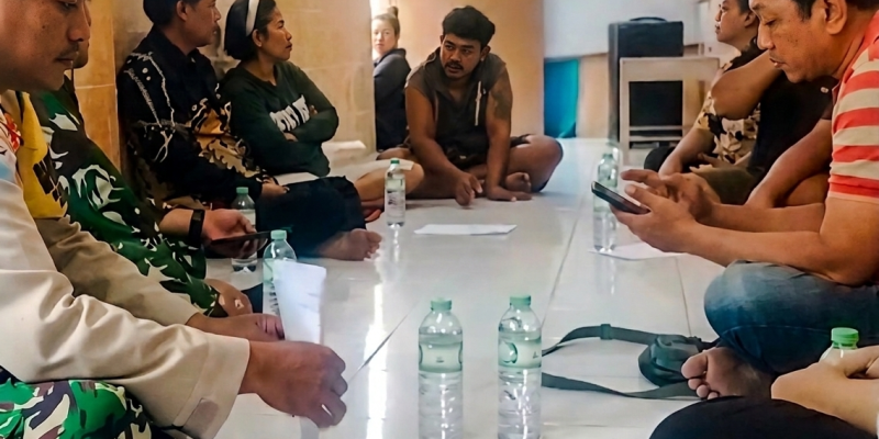 Bhabinkamtibmas Polsek Genteng Dampingi Mediasi Sengketa Sewa Rumah di Kalisari Sayangan, Berakhir Damai