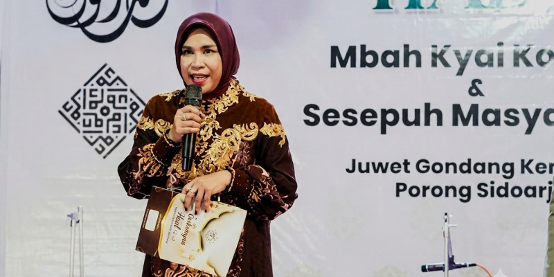 Peringati Haul Ke-69 Mbah Kyai Kalam, Ribuan Warga Juwetkenongo Sidoarjo Larut Dalam Doa Bersama