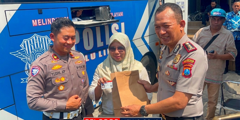Satlantas Polresta Sidoarjo Hadirkan Layanan Perpanjangan SIM Keliling 24 Jam Selama 17 Hari Non Stop