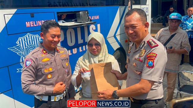 Satlantas Polresta Sidoarjo Hadirkan Layanan Perpanjangan SIM Keliling 24 Jam Selama 17 Hari Non Stop