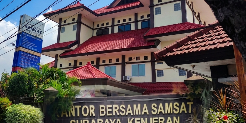 Samsat Surabaya Utara Memberi Pelayanan Profesional Dengan Adanya Program Pembebasan Pajak Daerah 2026