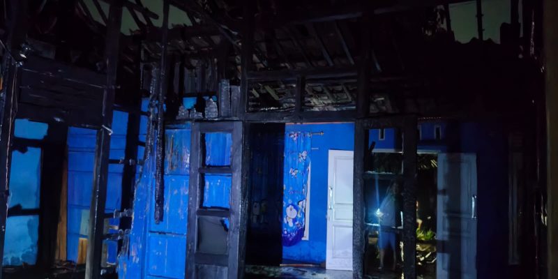 Ditinggal Nonton Karnaval, Rumah Warga Pungangan Batang Ludes Terbakar