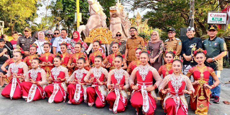 SMP Negeri 3 Turut Meriahkan HUT RI ke 81 Usung Tema Babad Tanah Anjuk Ladang Dalam Pawai Budaya