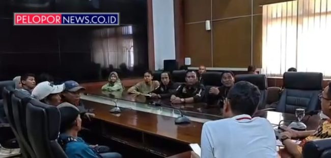 LSM Pejuang 24 Kawal Aspirasi Warga Pekalongan Utara, Pemkab Janjikan Perbaikan Jalan dan Siapkan Jembatan Rp 10 Miliar