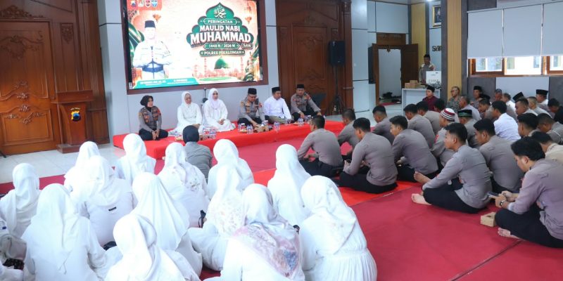 Peringatan Maulid Nabi di Polres Pekalongan, Kapolres Ajak Personel Teladani Akhlak Rasulullah