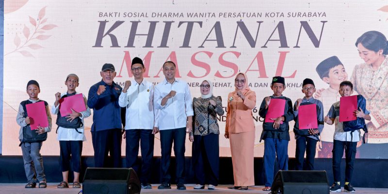 Gotong Royong Perkuat Kampung Pancasila, Pemkot Surabaya dan DWP Gelar Khitan Massal untuk 280 Anak