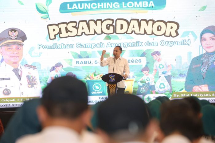 Wali Kota Eri Instruksikan ASN Surabaya Pilah Sampah dari Rumah