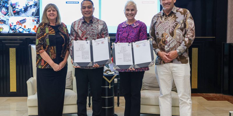 Pemkot Surabaya Gandeng Western Sydney University, Mahasiswa Australia Turun Dampingi Warga
