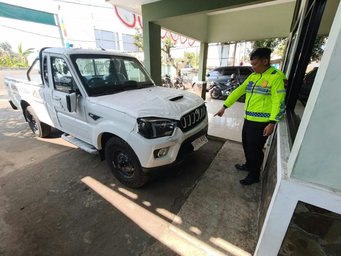 Pick Up Diduga Hilang Konsentrasi, Tabrak Pejalan Kaki dan Empat Motor Parkir di Tulis