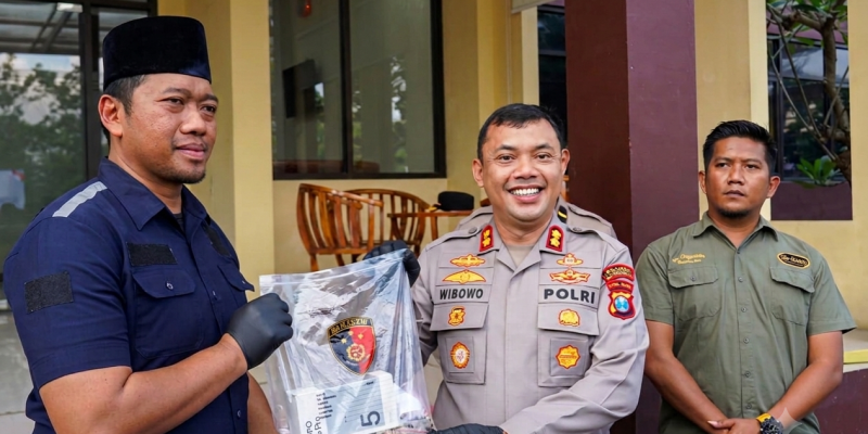 Tak Sampai 24 Jam, Satreskrim Polres Bangkalan Ringkus Pelaku Jambret Perhiasan Emas Senilai Rp1,4 Miliar di Modung