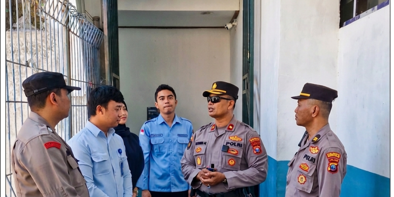 Kapolsek Buduran Monitoring dan Dampingi SPPG, Pastikan Keamanan MBG