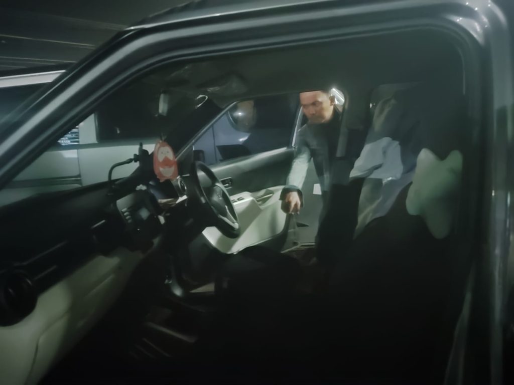 Sempat Hilang Kontak Dua Hari, Pria Paruh Baya Ditemukan Meninggal di Dalam Mobil Depan Masjid Pekajangan