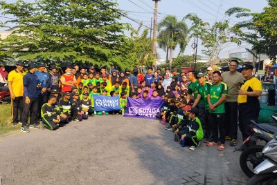 Polsek Tulangan dan Yayasan Sungai Watch Bersihkan Sungai, Bangun Kesadaran Lingkungan