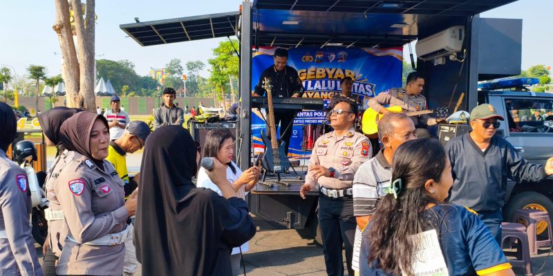 Tidak Hanya Pengamanan, Polresta Sidoarjo Hadirkan Layanan Publik di CFD