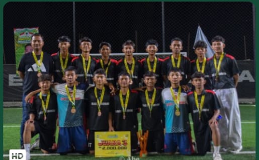 SMA Negeri 1 Sukomoro Raih Juara 3 Dalam Turnamen Bahlil Mini Soccer U-17
