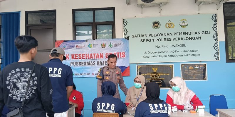 Dukung Program Pemerintah, Si Dokkes Polres Pekalongan Skrining Kesehatan Ratusan Petugas SPPG