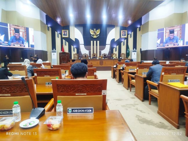 Dalam Rapat Paripurna DPRD Kabupaten Pasuruan Pemkab Pasuruan Ajukan Lima Raperda