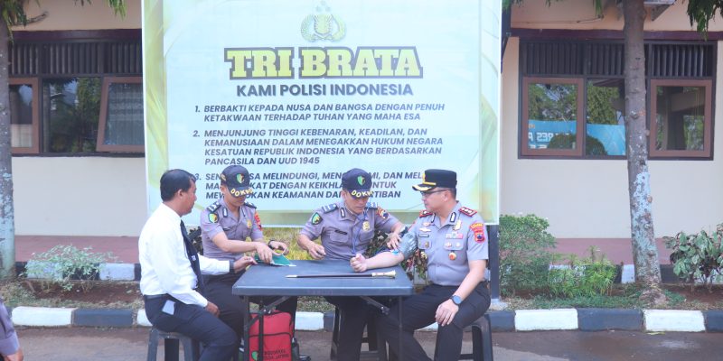 Kondisi Fisik Personel Dikawal Ketat, Si Dokkes Polres Pekalongan Rutin Pemeriksaan Usai Apel