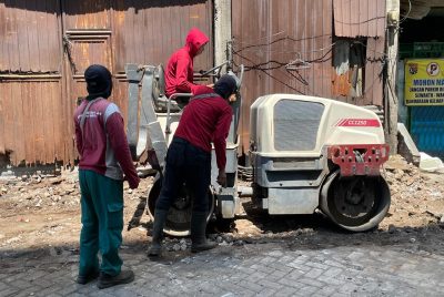 Buka Akses U-Turn Lebih Aman di Wonokromo, Pemkot Surabaya Relokasi 43 Pedagang Pasar Tumpah