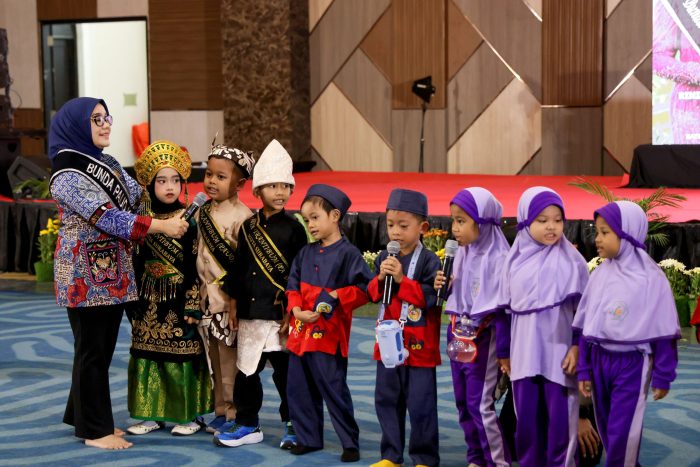 Satpol PP Surabaya Masuk PAUD, Tanamkan Disiplin dan Kebiasaan Baik Sejak Dini