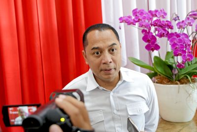 Pemkot Surabaya Perketat Penjagaan Tunjungan Romansa dan CFD, Wali Kota Eri Tegaskan Larangan Eksploitasi Hewan dan Donasi Tanpa Izin