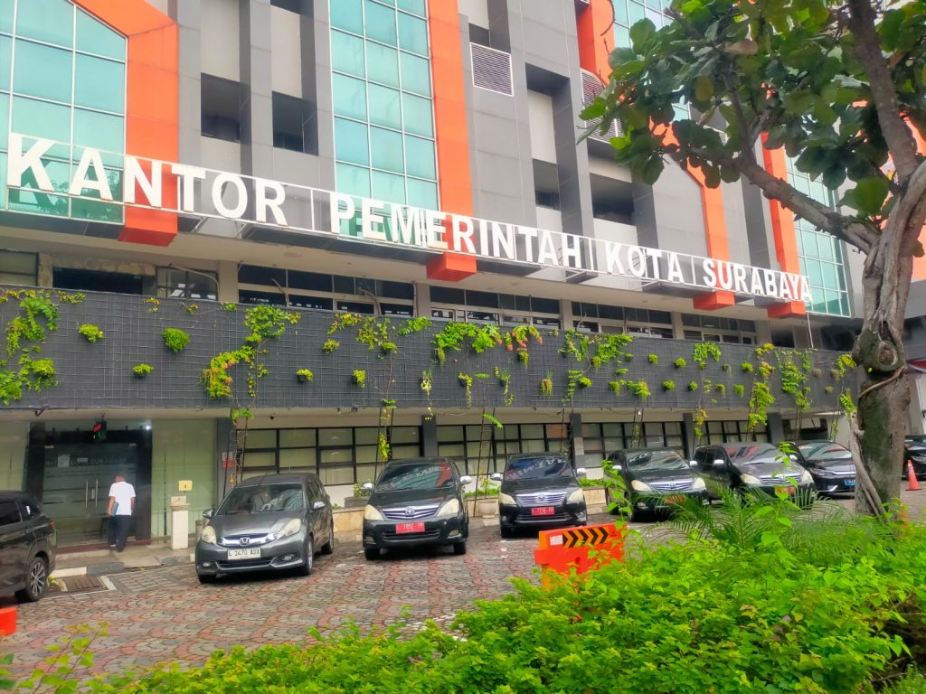 Dari Jalan Rusak hingga Parkir, Lapor Cak Eri Jadi Pintu Penyelesaian Aduan Warga