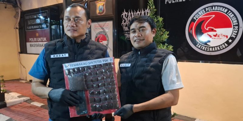 Polres Tanjung Perak Bongkar Peredaran Tembakau Sintetis, 148,7 Gram Disita