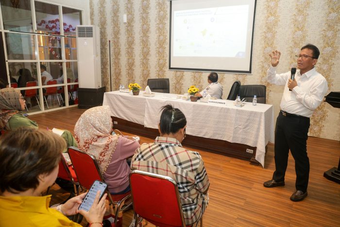 Bantu IKM Tembus Pasar Internasional, Pemkot Surabaya Gelar Coaching Clinic Export