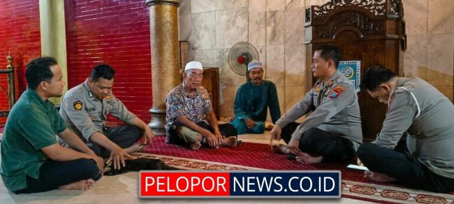 Lewat Safari Subuh di Masjid Cheng Hoo, Cara Polsek Genteng Perkuat Keamanan