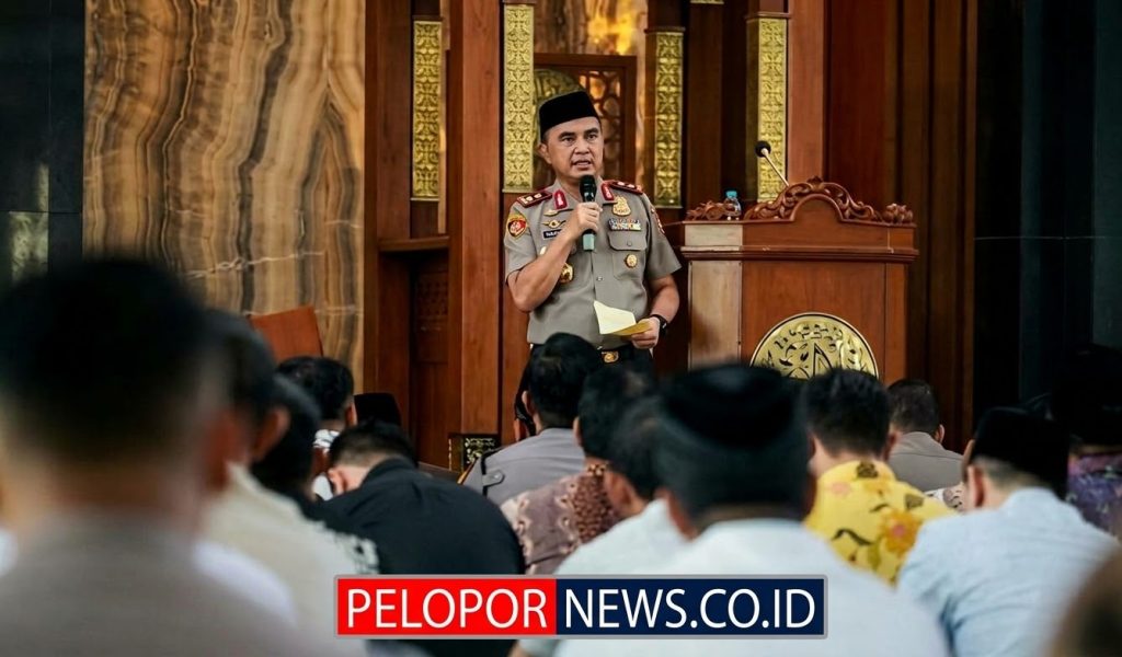 Kapolda Jatim Irjen Pol Dekananto Ajak Personel Ambil Hati Masyarakat, Bukan Harta