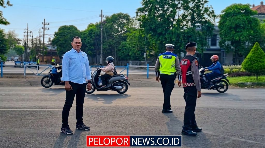 Sisi Humanis Satresnarkoba Polres Pelabuhan Tanjung Perak: Turun ke Jalan Kawal Keamanan Pelajar di Operasi Patuh Semeru 2026