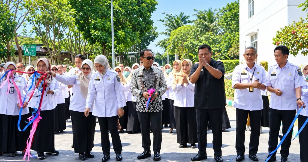 Dewan Pengawas dan Manajemen RSUD Kertosono Perkuat Sinergi, Resmikan Dropzone IGD