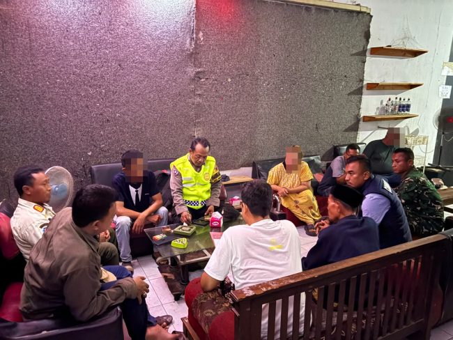 Aduan Warga Ditindaklanjuti, Dua Kafe Karaoke di Pakisputih Sepakat Tutup
