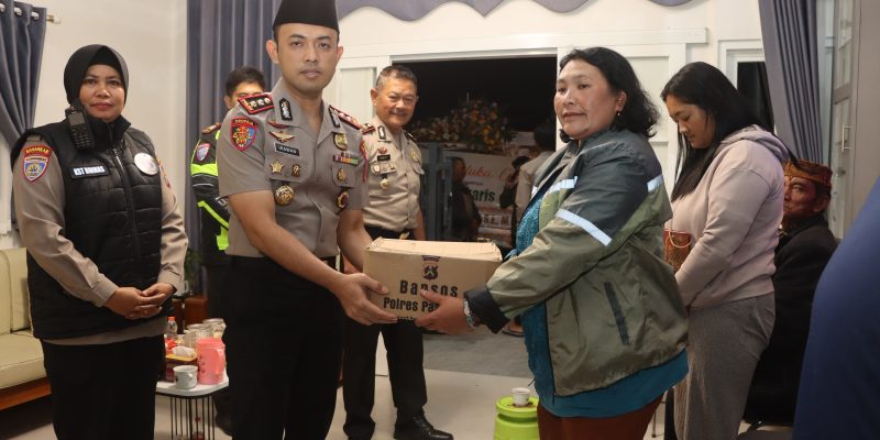 Duka Karhutla TNBTS, Kapolres Pasuruan Sambangi Keluarga Korban Untuk Sampaikan Belasungkawa