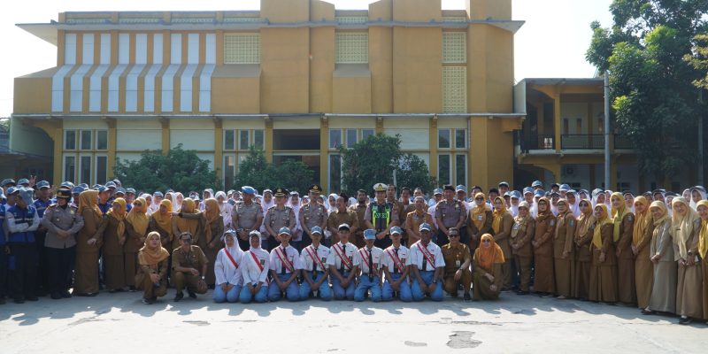 Kapolres Pasuruan Ajak Pelajar SMKN 1 Bangil Hindari Tawuran, Narkoba dan Bullying