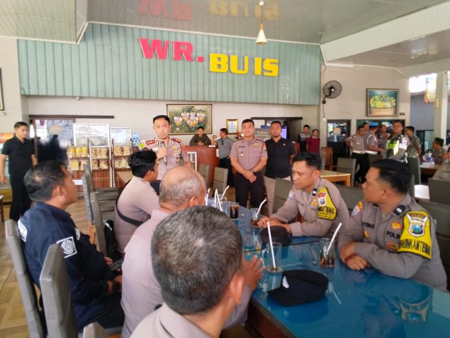 Polres Pasuruan Launching Kopling, Kopi Keliling Gratis Untuk Perkuat Kedekatan Polisi Dengan Masyarakat