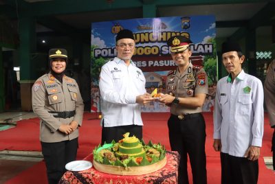 Kapolres Pasuruan Launching Polisi Jogo Sekolah di MAN 1 Pasuruan