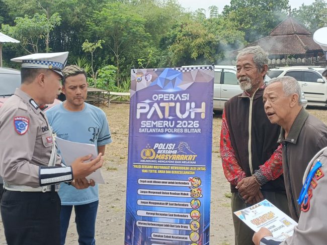 Satlantas Polres Blitar Edukasi Masyarakat, Sosialisasikan Sasaran Operasi Patuh Semeru 2026