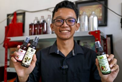 Anak Muda Kedungdoro Surabaya Sulap Dana Gen Z Jadi Bisnis Parfum dan Deodoran