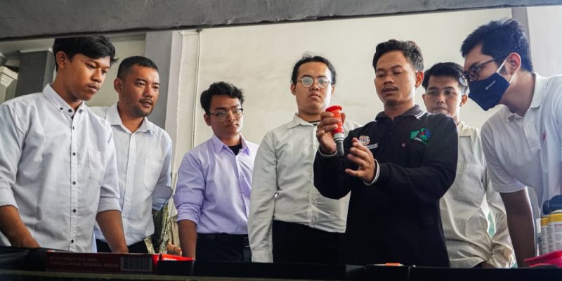 Persiapkan Hadapi Dunia Kerja, Pemkab Sidoarjo Bekali Warga Keterampilan Teknisi Sepeda Motor