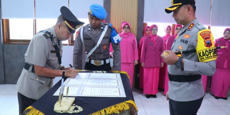 Pimpin Sertijab Kasat Intelkam dan Binmas, Kapolres Pekalongan Tekankan Penyegaran Manajerial dan Sinergi