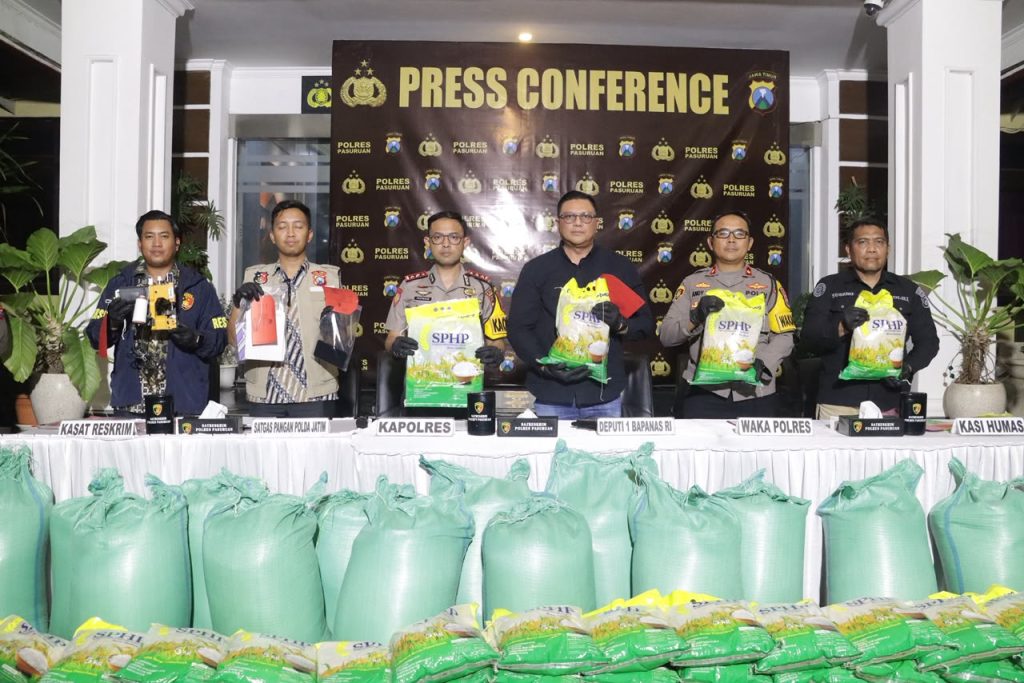 Polres Pasuruan Berhasil Tangkap 4 Tersangka Dugaan Pengemasan Ulang Beras SPHP